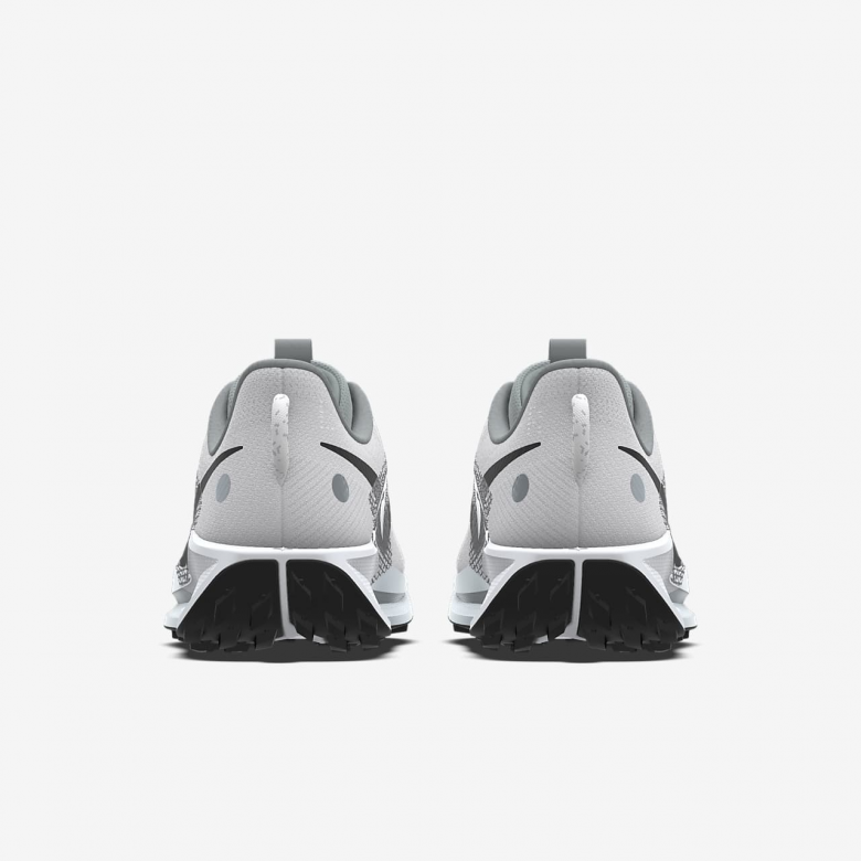 Nike Pegasus Trail 5 By Nike Pegasus Trail 5 By