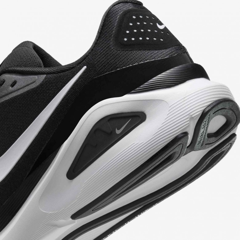 Nike Structure 26 Nike Structure 26