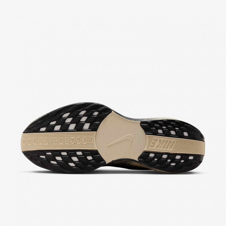 Nike Pegasus Plus Nike Pegasus Plus