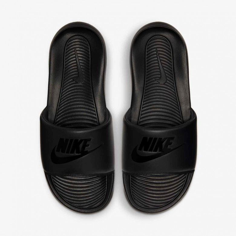 Nike Victori One Nike Victori One