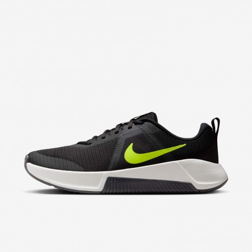 Nike MC Trainer 3 Nike MC Trainer 3
