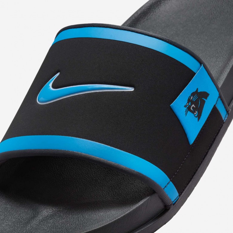 Nike Offcourt (Carolina Panthers) Nike Offcourt (Carolina Panthers)