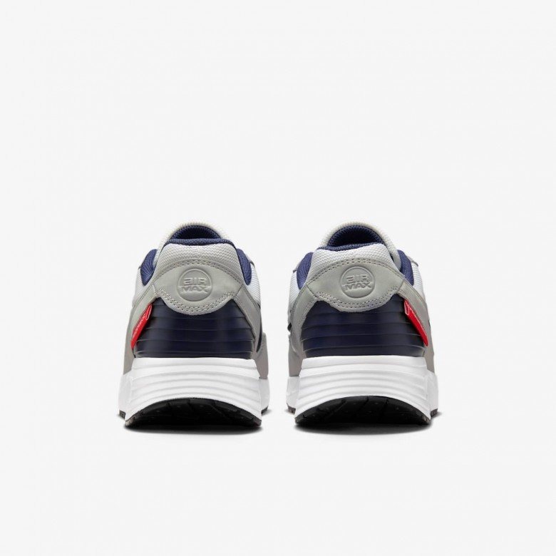 Nike College Air Max Verse (UConn) Nike College Air Max Verse (UConn)