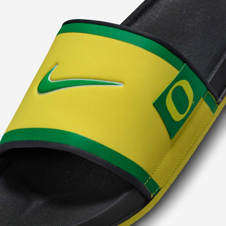 Nike College Offcourt (Oregon) Nike College Offcourt (Oregon)