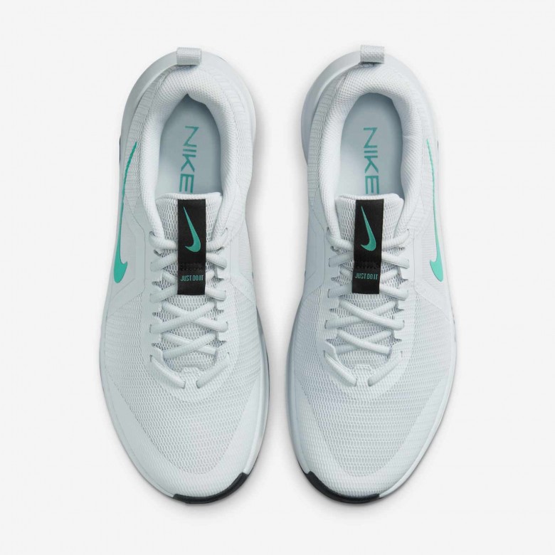 Nike MC Trainer 3 Nike MC Trainer 3