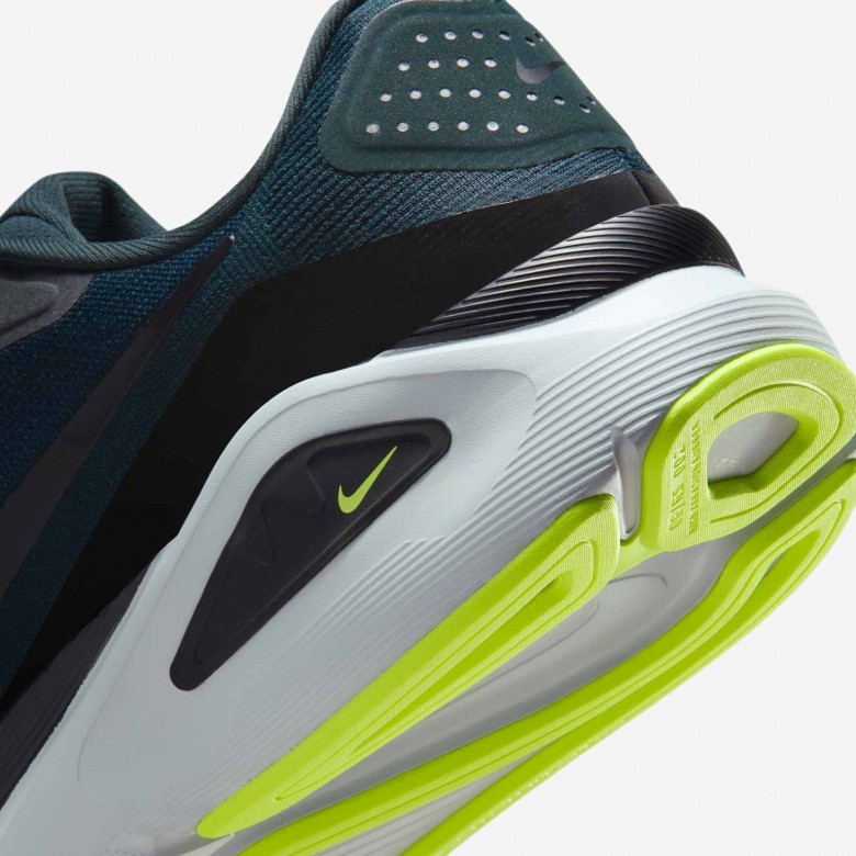 Nike Structure 26 Nike Structure 26