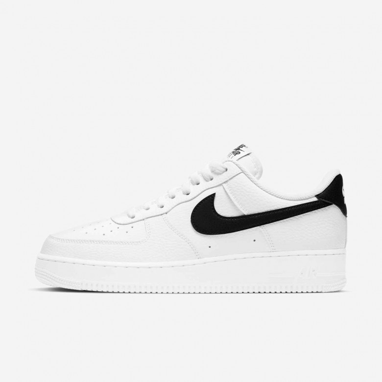 Nike Air Force 1 '07 Nike Air Force 1 '07