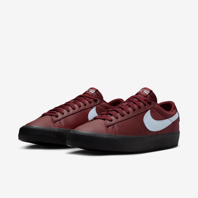 Nike SB Blazer Low Pro GT Nike SB Blazer Low Pro GT