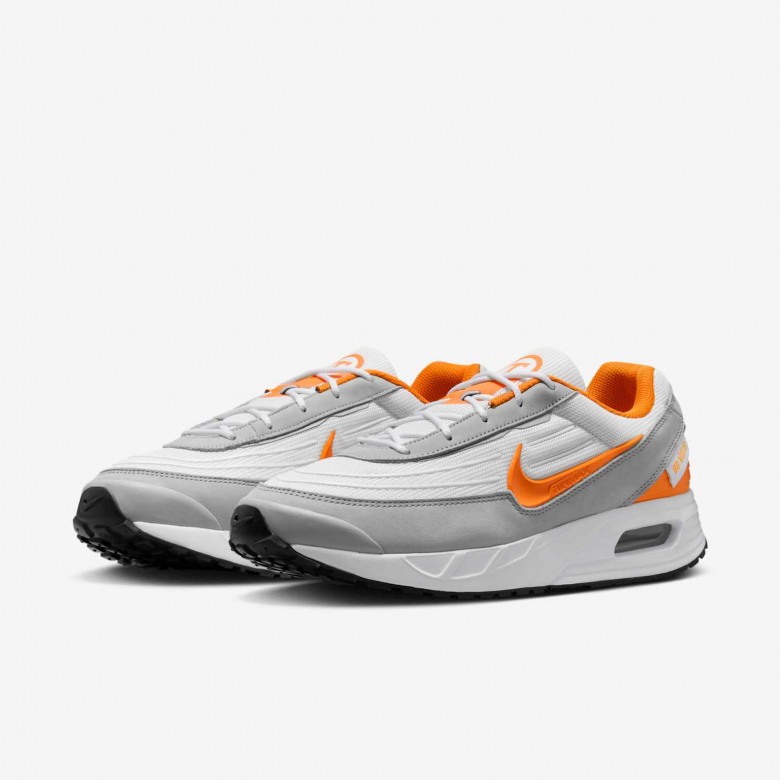 Nike College Air Max Verse (Tennessee) Nike College Air Max Verse (Tennessee)