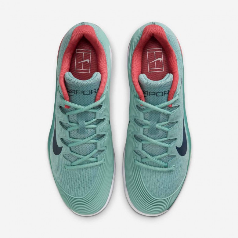 Nike Vapor 12 Nike Vapor 12