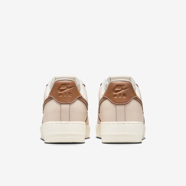 Nike Air Force 1 '07 Nike Air Force 1 '07