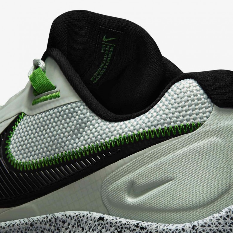 Nike React SFB Carbon Low Nike React SFB Carbon Low