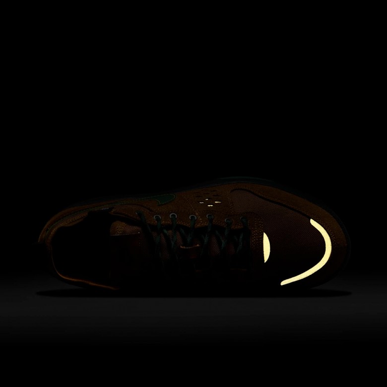 Nike C1TY Premium CORDURA® Nike C1TY Premium CORDURA®