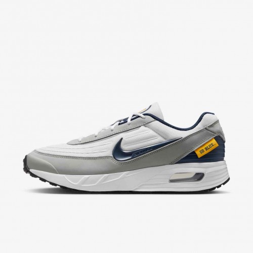 Nike College Air Max Verse (Michigan) Nike College Air Max Verse (Michigan)