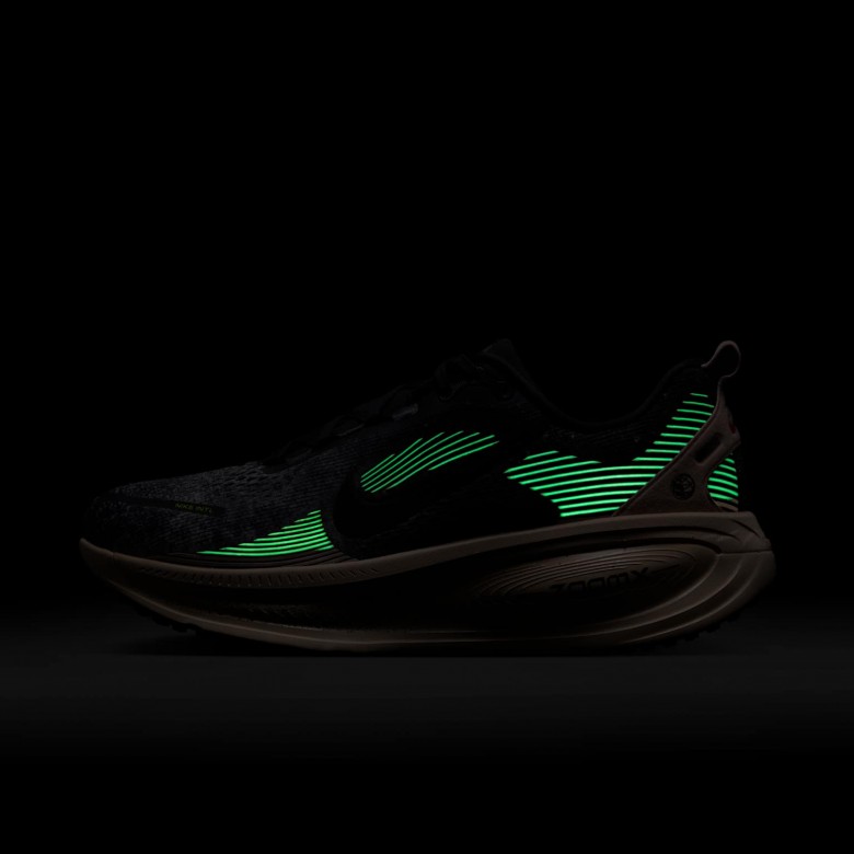 Nike Vomero 18 Nike Vomero 18