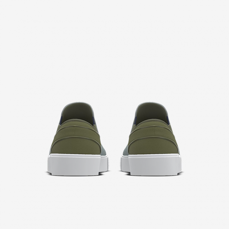 Nike SB Zoom Janoski Slip By Nike SB Zoom Janoski Slip By