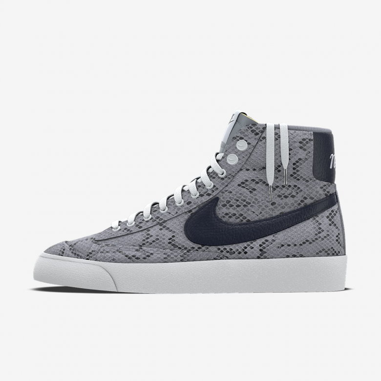 Nike Blazer Mid '77 By Nike Blazer Mid '77 By
