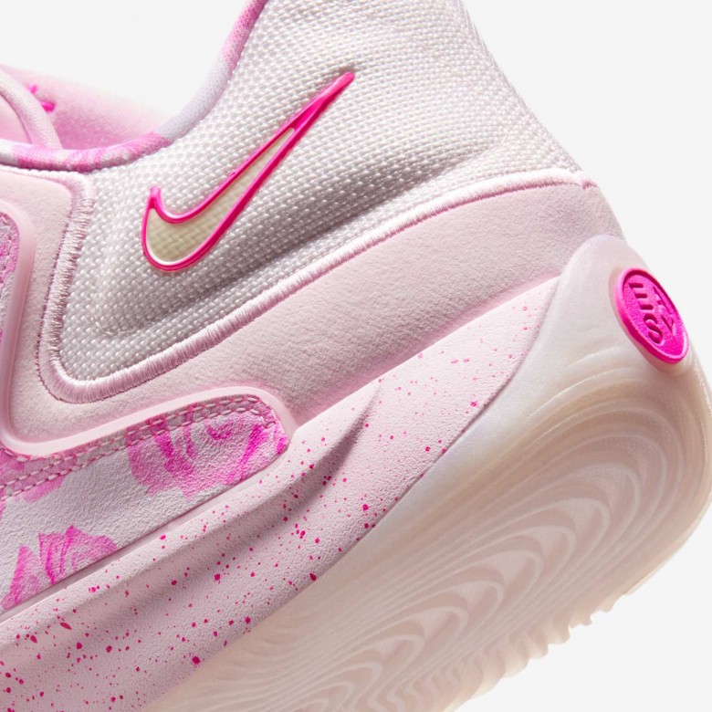 KD18 "Aunt Pearl" KD18 "Aunt Pearl"
