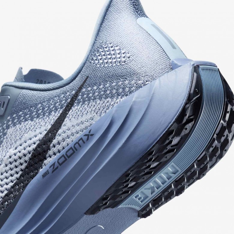 Nike Pegasus Plus Nike Pegasus Plus