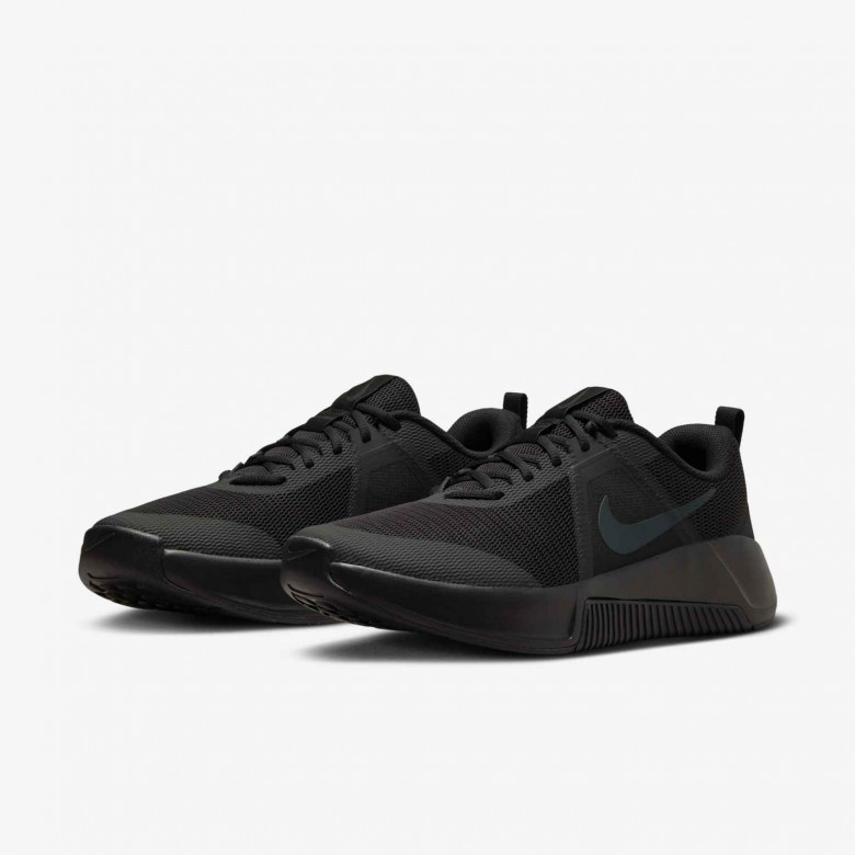 Nike MC Trainer 3 Nike MC Trainer 3