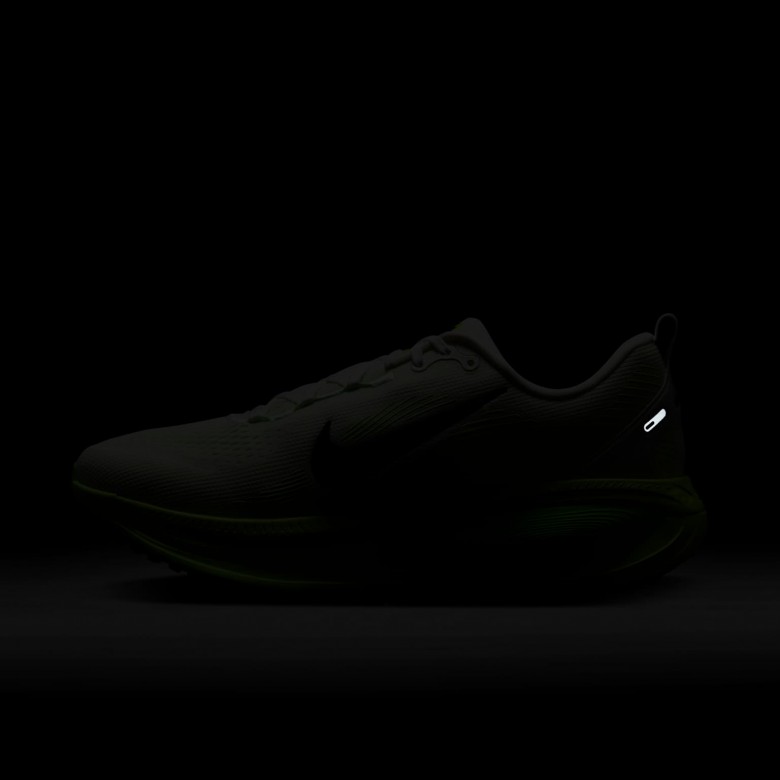 Nike Vomero 18 Nike Vomero 18