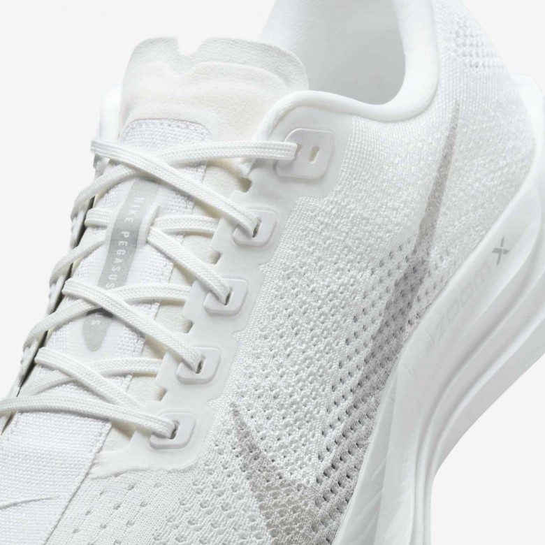 Nike Pegasus Plus Nike Pegasus Plus