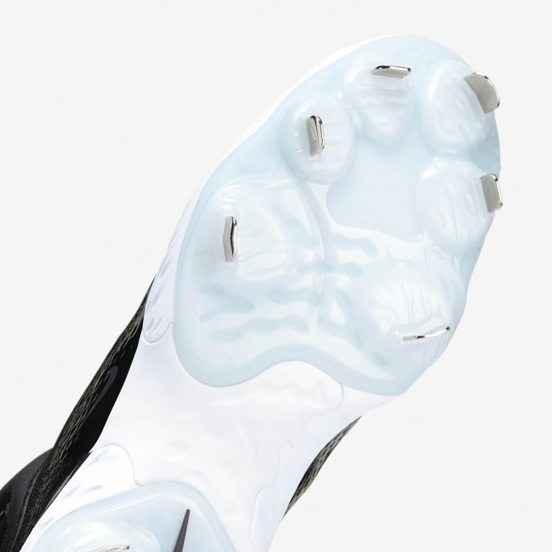 Nike Alpha Huarache Elite 4 Mid Nike Alpha Huarache Elite 4 Mid