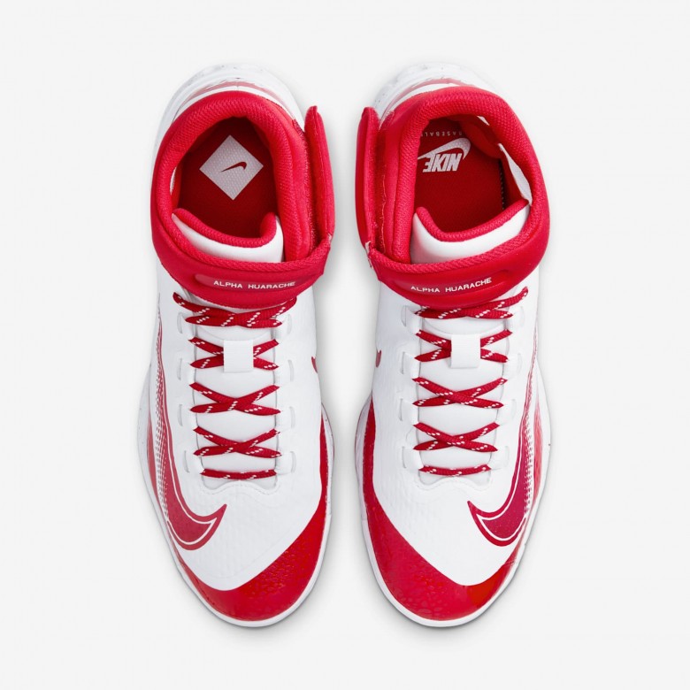 Nike Alpha Huarache Elite 4 Mid Nike Alpha Huarache Elite 4 Mid