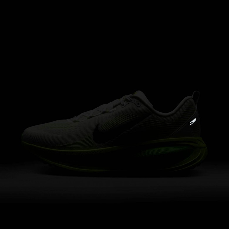 Nike Vomero 18 Nike Vomero 18