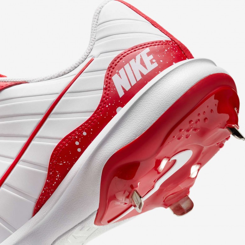 Nike Alpha Huarache Varsity 4 Low Nike Alpha Huarache Varsity 4 Low