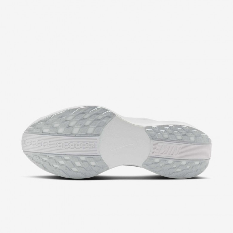 Nike Pegasus Plus Nike Pegasus Plus