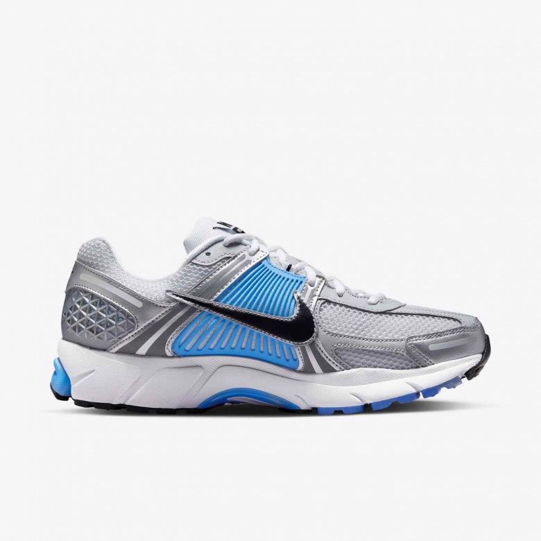 Nike Zoom Vomero 5 Nike Zoom Vomero 5