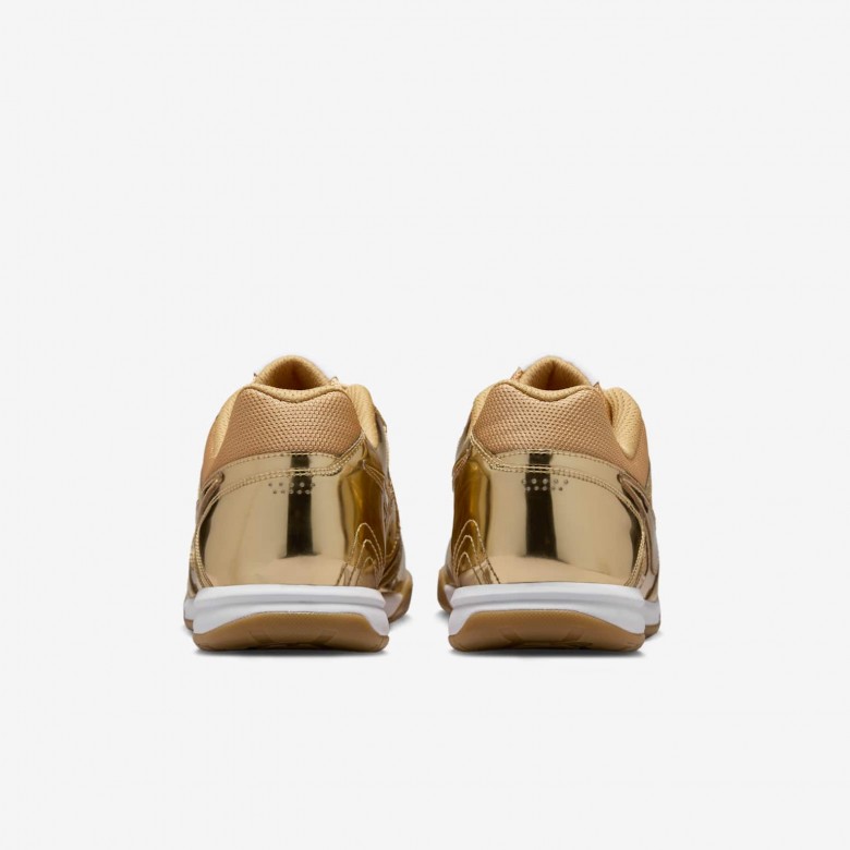 Nike Gato LV8 Nike Gato LV8