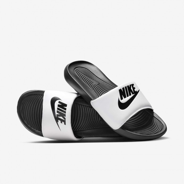 Nike Victori One Nike Victori One