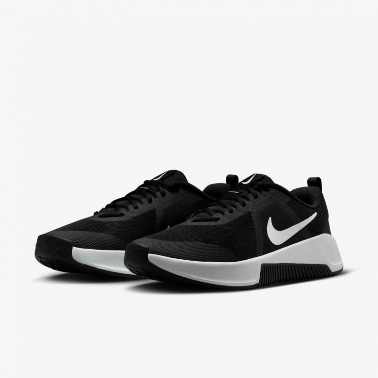Nike MC Trainer 3 Nike MC Trainer 3