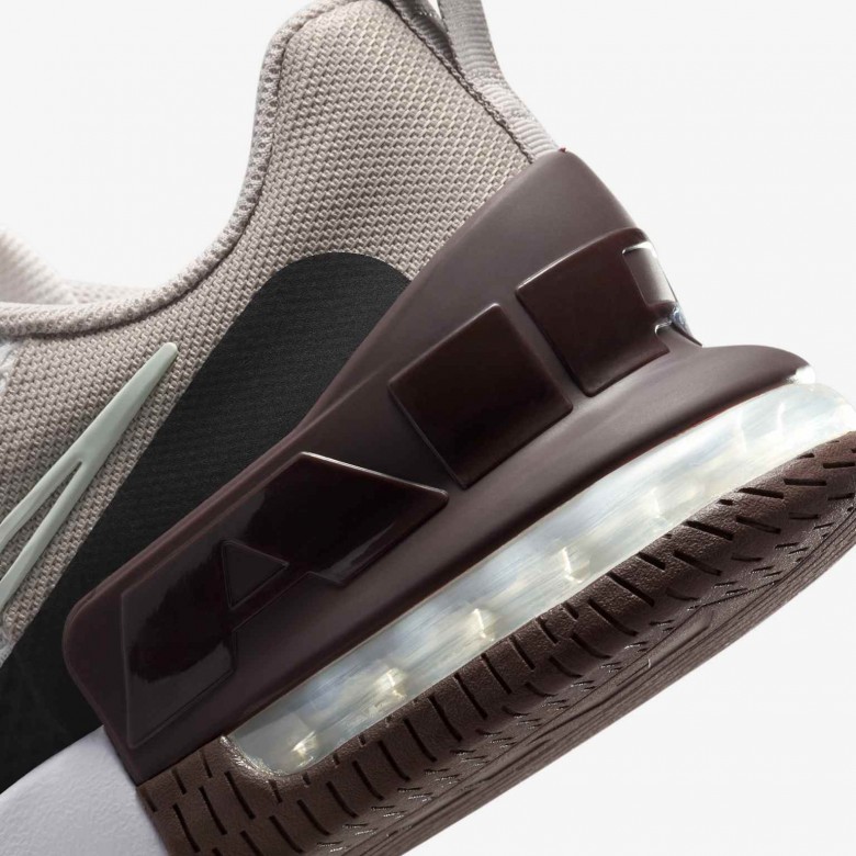 Nike Air Max Alpha Trainer 6 Nike Air Max Alpha Trainer 6