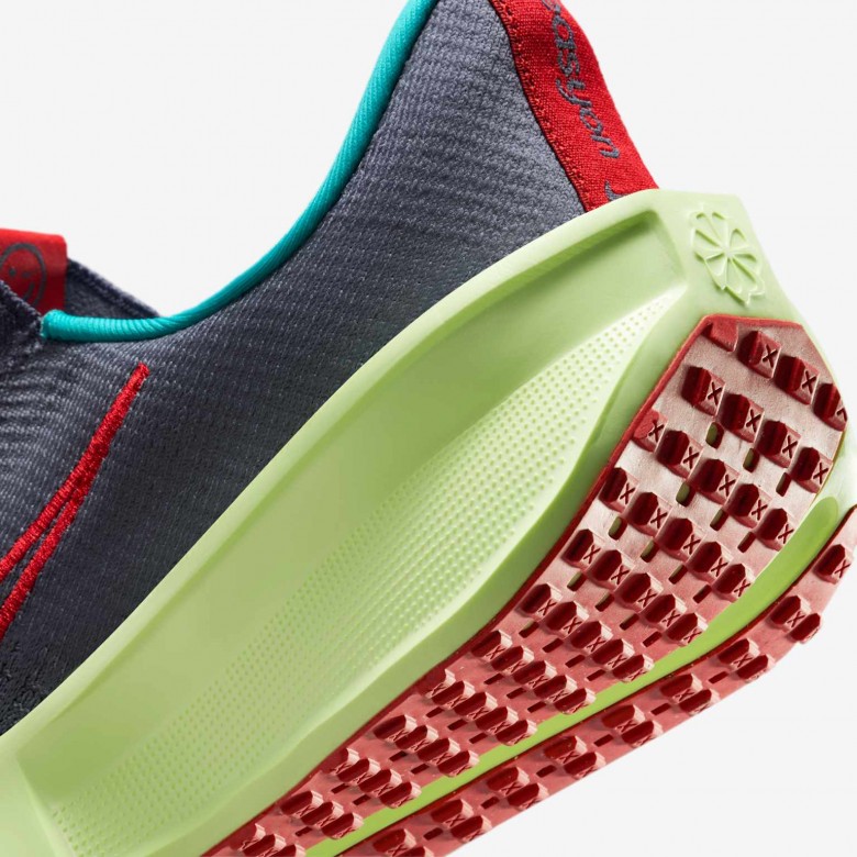 Nike Interact Run EasyOn Nike Interact Run EasyOn