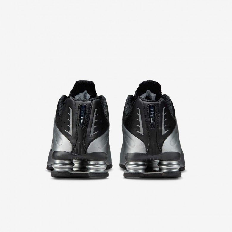 Nike Shox R4 Nike Shox R4