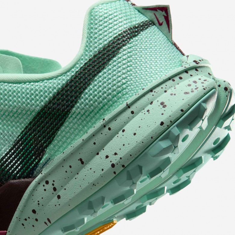 Nike Kiger 10 Nike Kiger 10