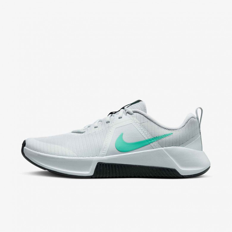 Nike MC Trainer 3 Nike MC Trainer 3