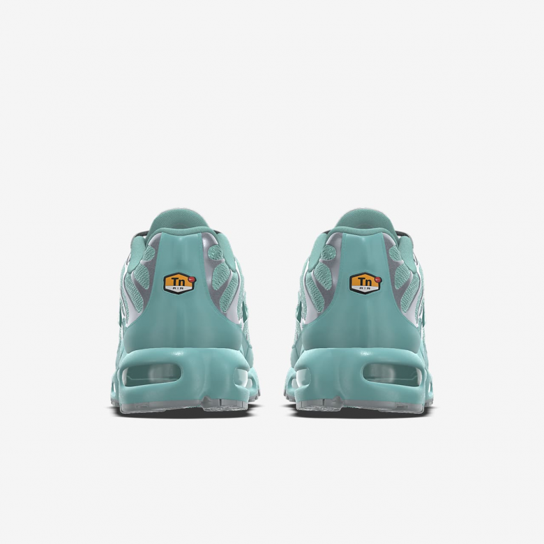 Nike Air Max Plus By Nike Air Max Plus By