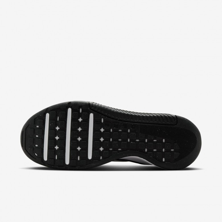 Nike MC Trainer 3 Nike MC Trainer 3