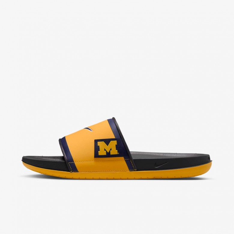 Nike College Offcourt (Michigan) Nike College Offcourt (Michigan)