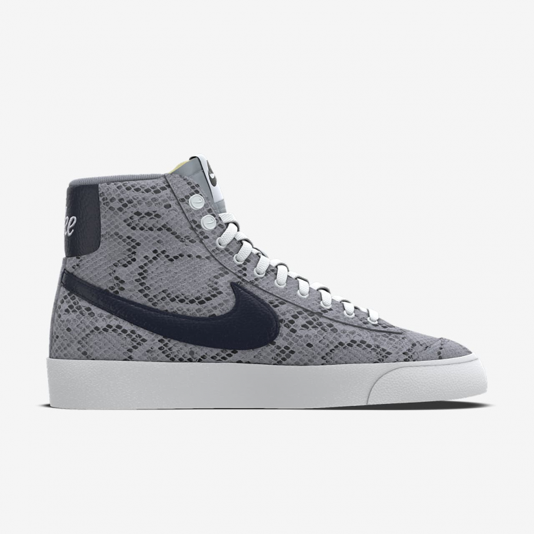 Nike Blazer Mid '77 By Nike Blazer Mid '77 By
