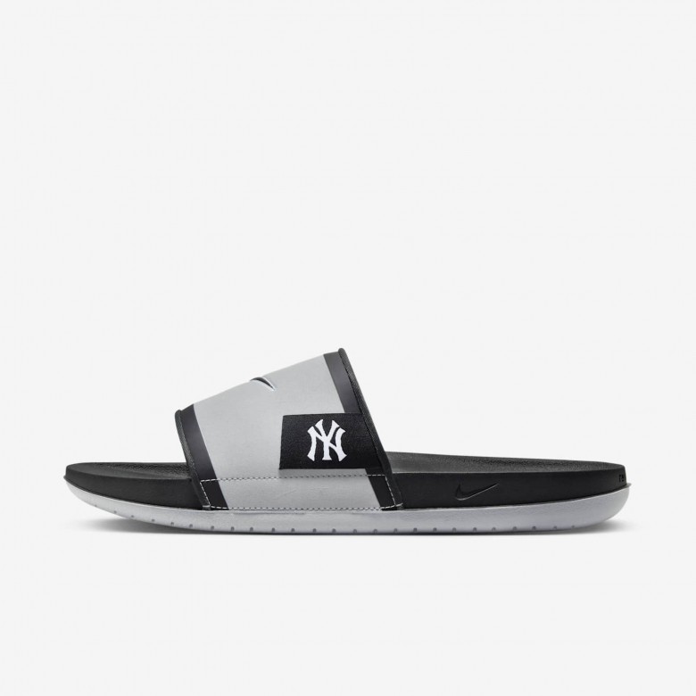 Nike Offcourt (New York Yankees) Nike Offcourt (New York Yankees)