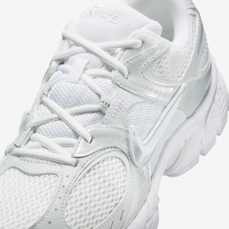 Nike V5 RNR Nike V5 RNR