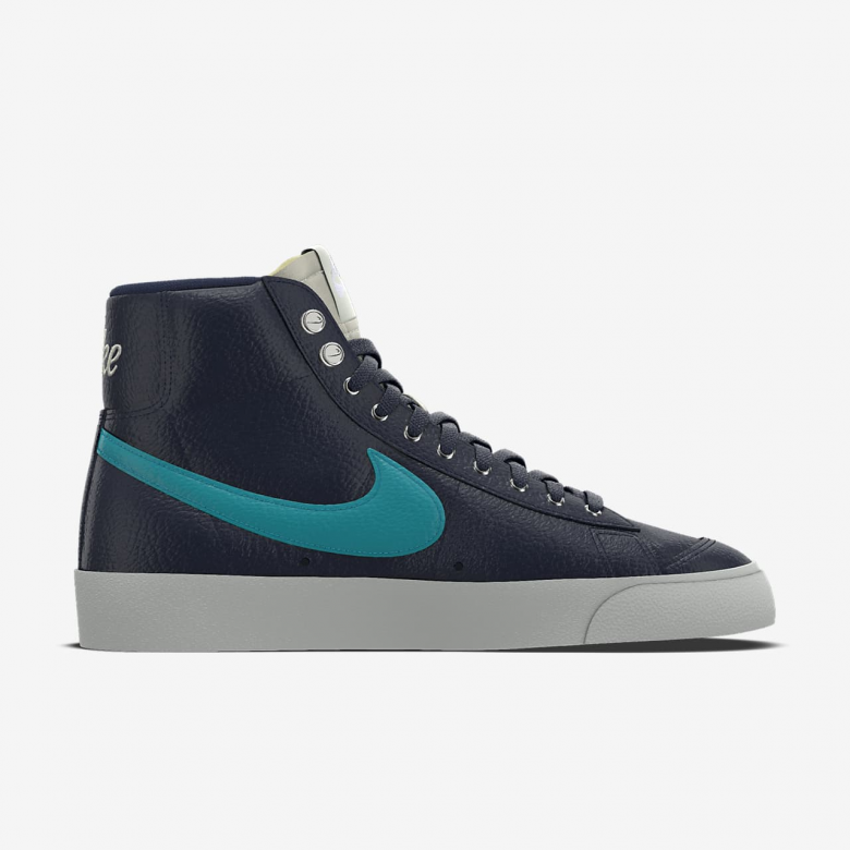 Nike Blazer Mid '77 By Nike Blazer Mid '77 By