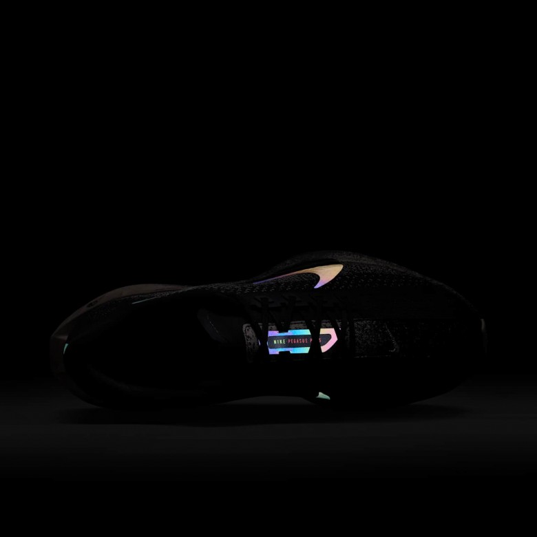 Nike Pegasus Plus Nike Pegasus Plus