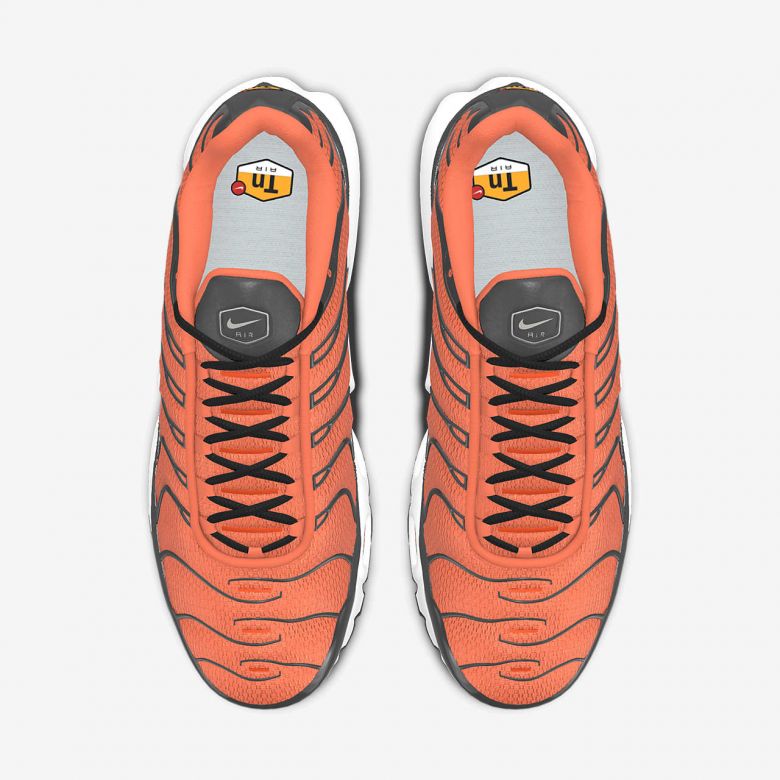 Nike Air Max Plus By Nike Air Max Plus By
