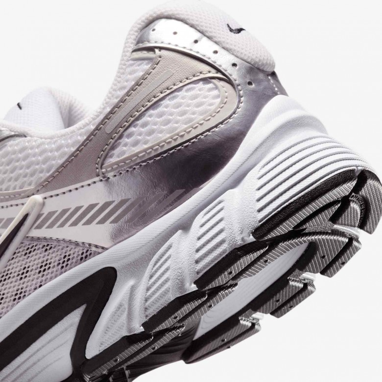 Nike V5 RNR Nike V5 RNR